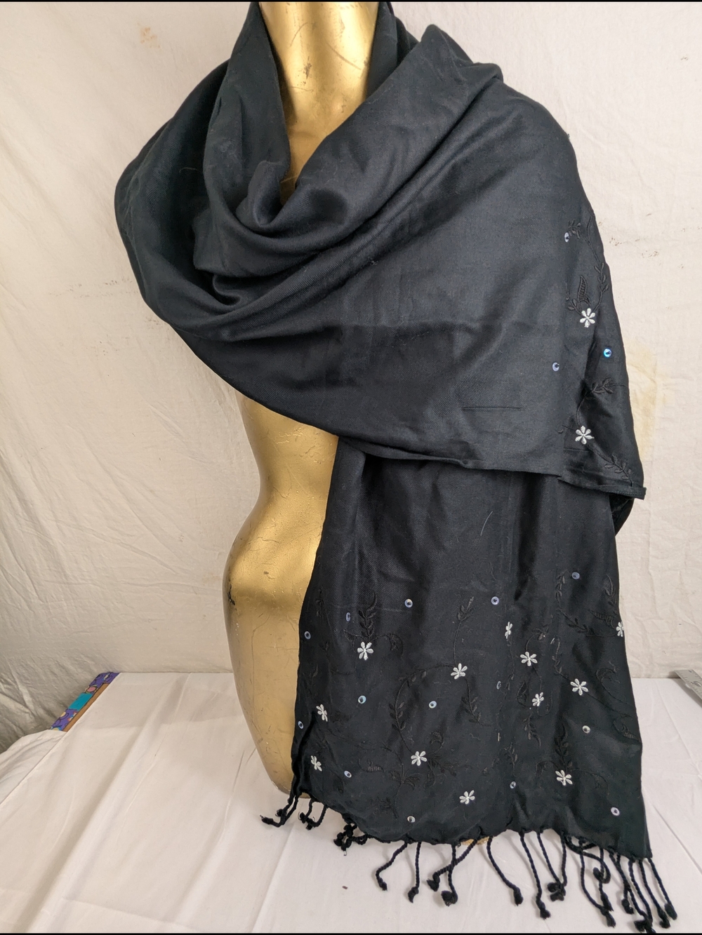 Crazy Horse NWOT Elegant Black Embroidered Women's Shawl Scarf